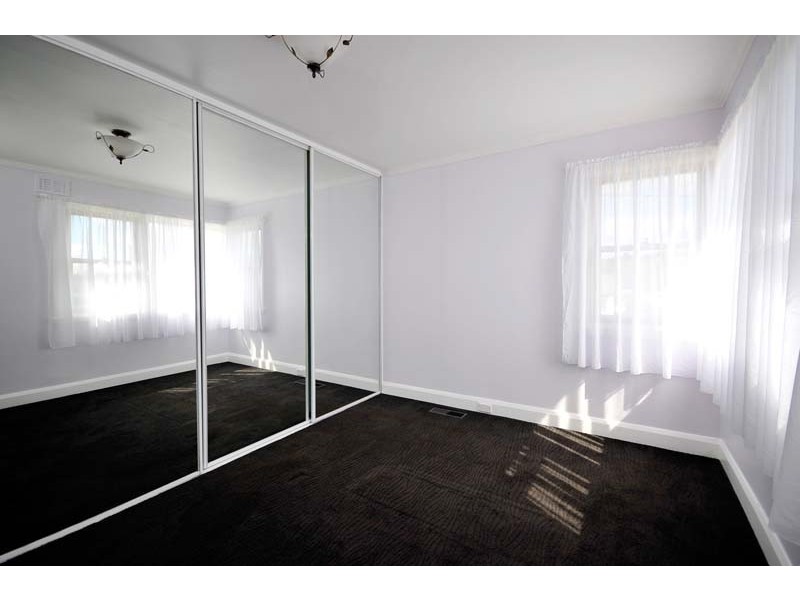 21 Edinburgh Street, Kings Meadows TAS 7249