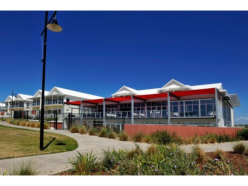 2/11 Adelaide Street, George Town TAS 7253