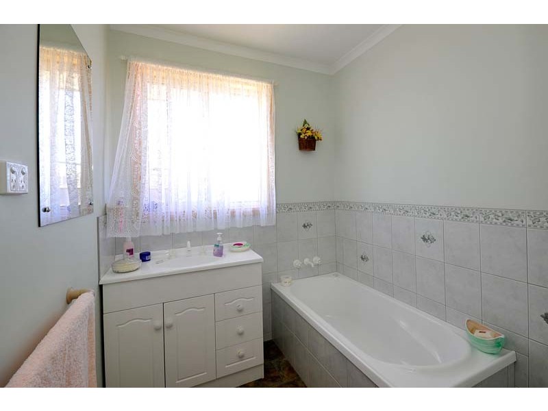 2/205 Alanvale Road, Newnham TAS 7248