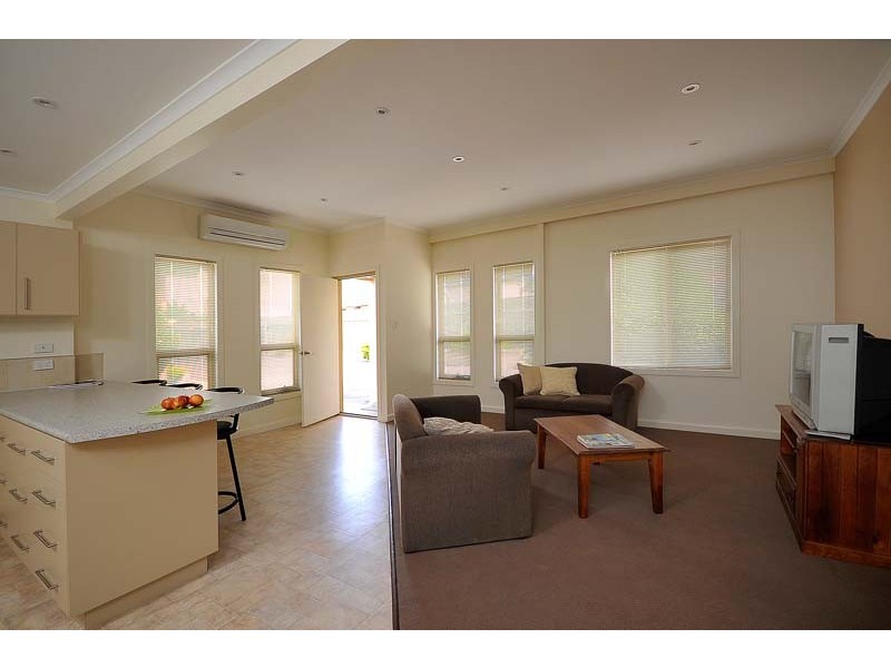 2/1 Perrin Drive, Low Head TAS 7253