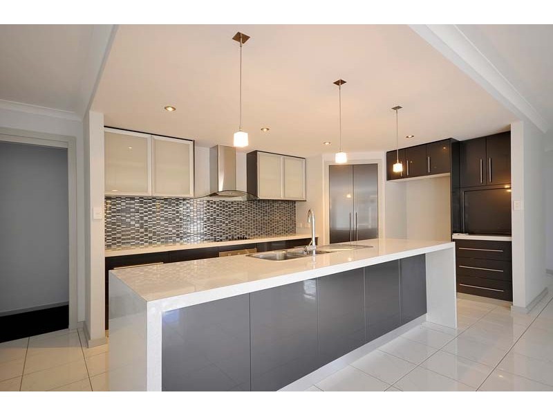 2 Grange Court, Newnham TAS 7248