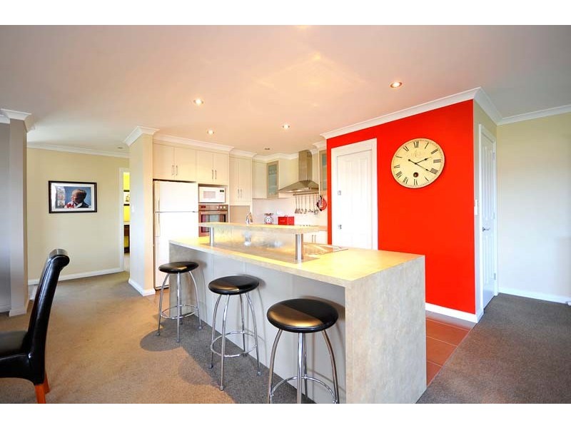 3 Sarinda Close, Newnham TAS 7248