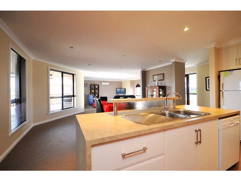 3 Sarinda Close, Newnham TAS 7248