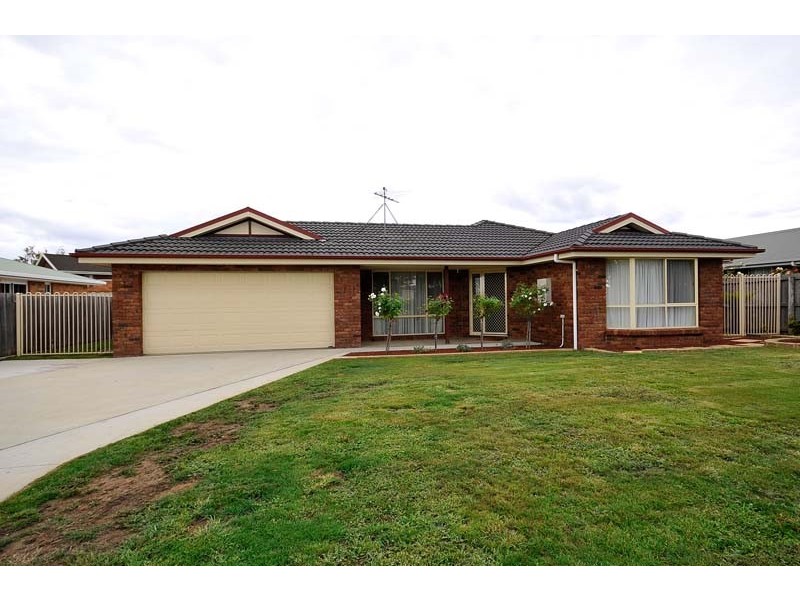 34 Mount Stuart Drive, Newnham TAS 7248