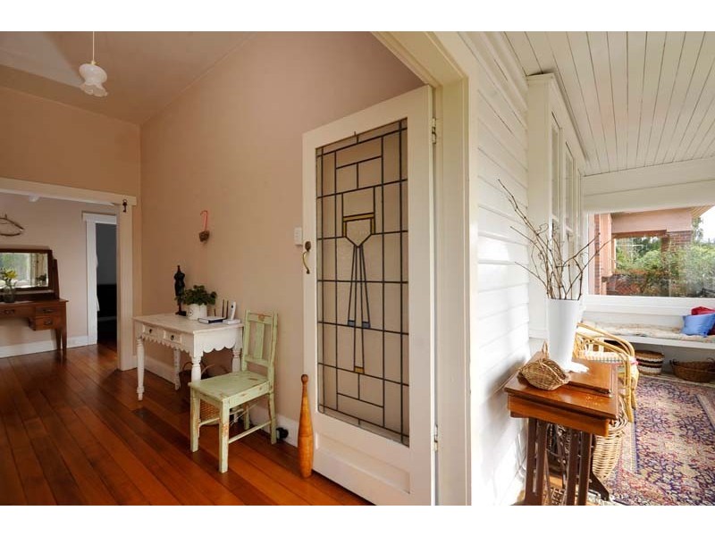 54 Racecourse Crescent, Launceston TAS 7250