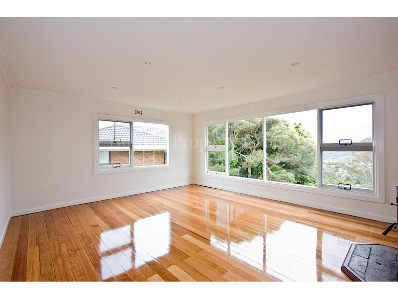 11 Wilhelmina Avenue, West Launceston TAS 7250