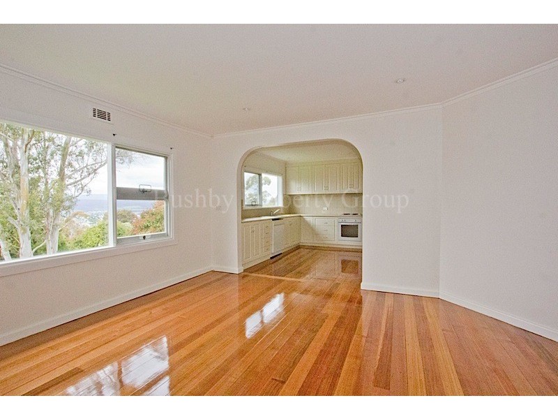 11 Wilhelmina Avenue, West Launceston TAS 7250