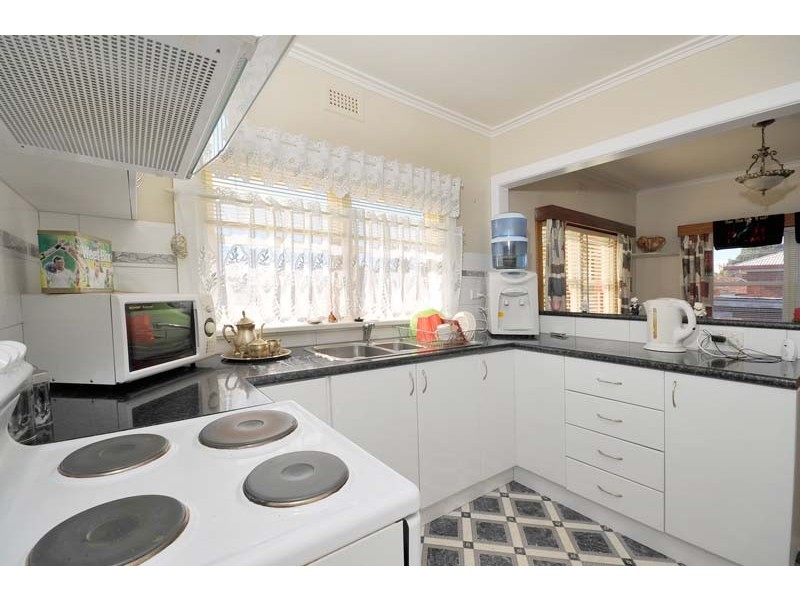 4 McDougall Street, Kings Meadows TAS 7249