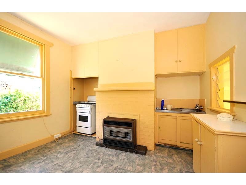 32 Button Street, Mowbray TAS 7248