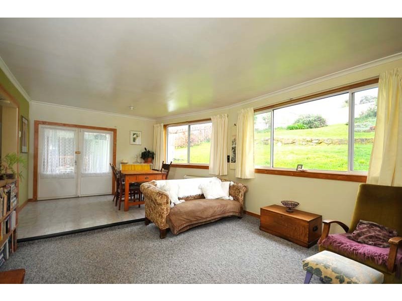 80 Cherry Road, Trevallyn TAS 7250
