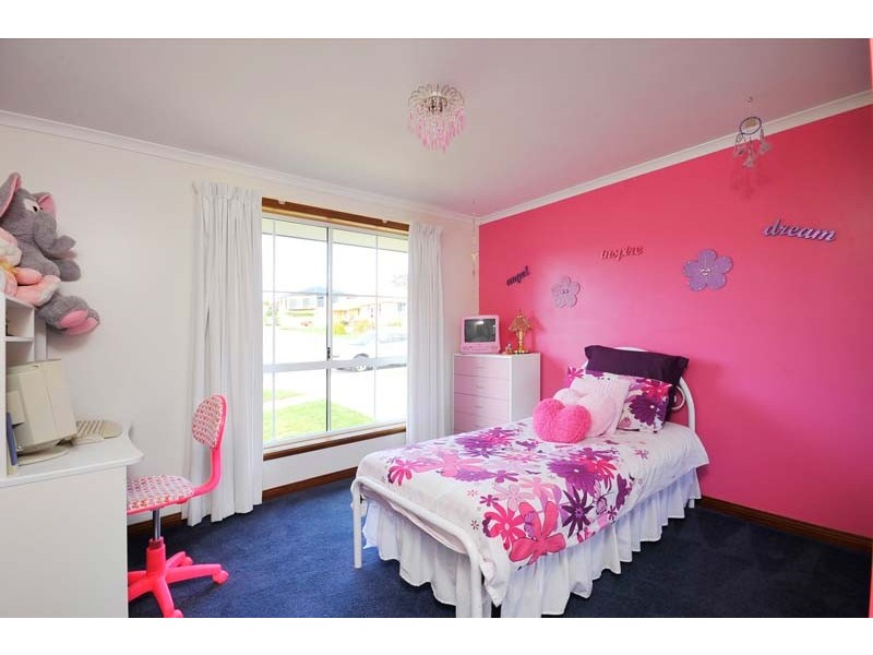 17 Wongarra Avenue, Legana TAS 7277
