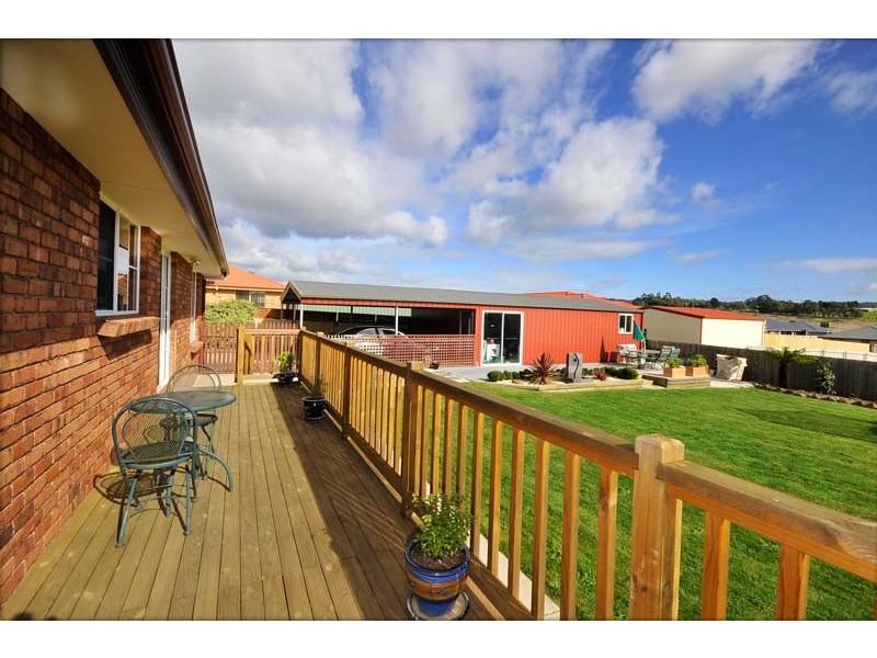 17 Wongarra Avenue, Legana TAS 7277