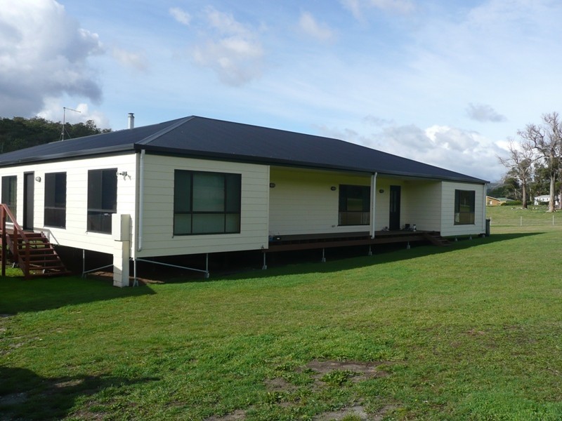 185 Lewis Road, Pipers River TAS 7252