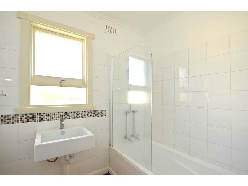 29 Paringa Avenue, Newnham TAS 7248