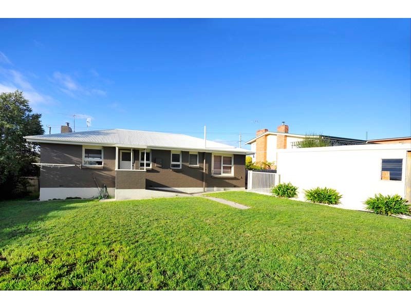 29 Paringa Avenue, Newnham TAS 7248