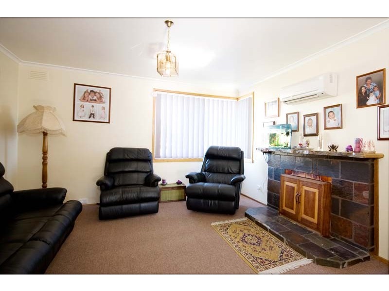 13 Hazelwood Parade, Ravenswood TAS 7250