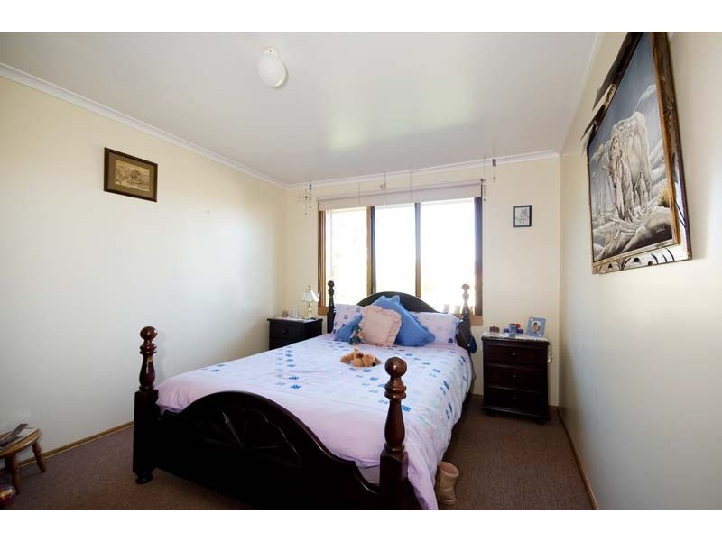 13 Hazelwood Parade, Ravenswood TAS 7250