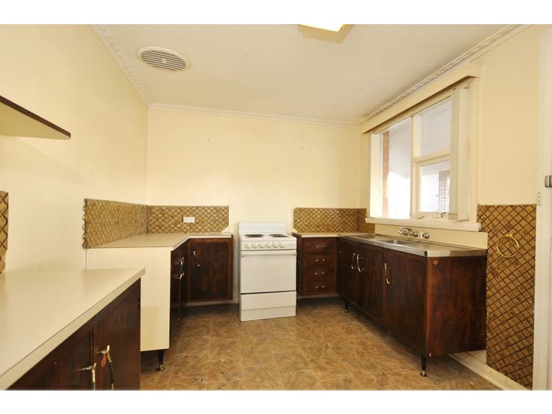 17 Snow Street, Newnham TAS 7248
