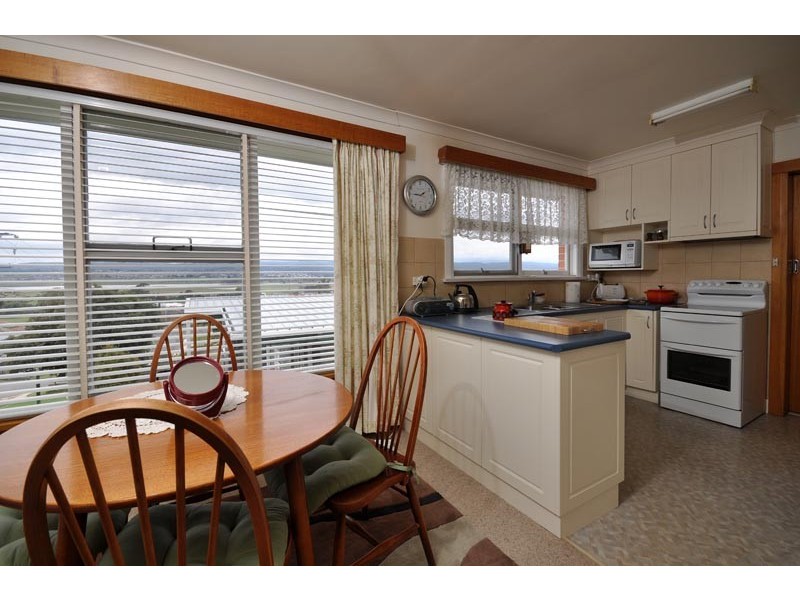 11 Janor Street, Riverside TAS 7250