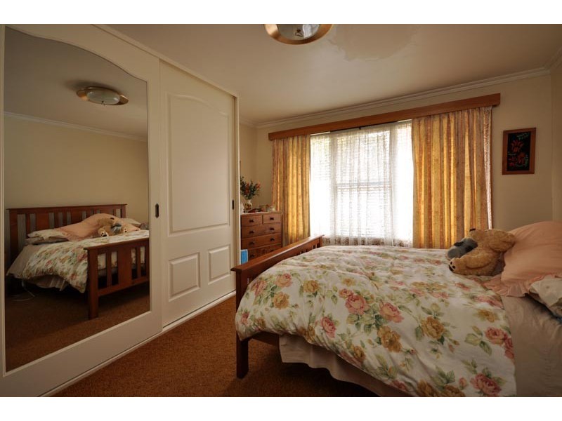 11 Janor Street, Riverside TAS 7250