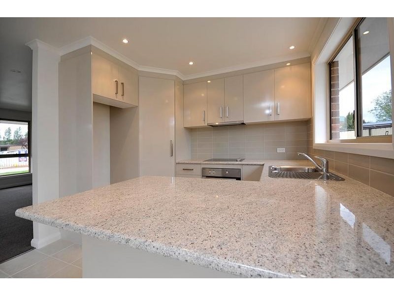 2/46 Winifred Jane Crescent, Hadspen TAS 7290