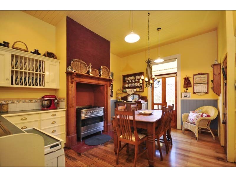 10 Lyttleton Street, Longford TAS 7301