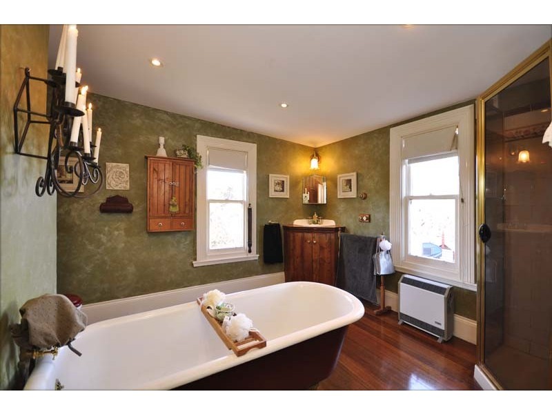 10 Lyttleton Street, Longford TAS 7301