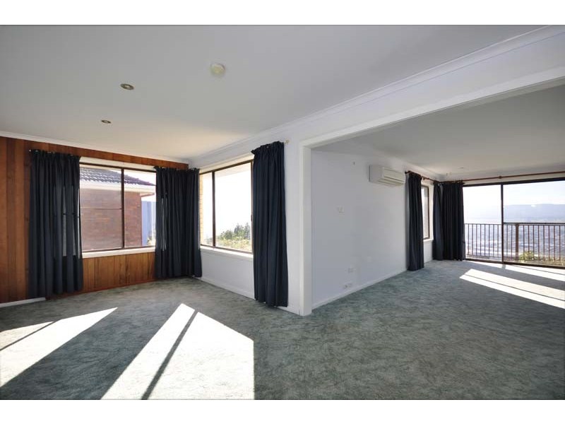 24 Whitford Grove, Trevallyn TAS 7250