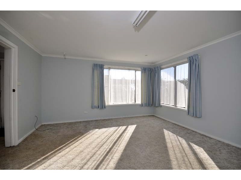 24 Whitford Grove, Trevallyn TAS 7250