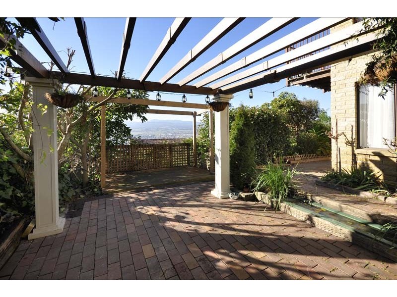 24 Whitford Grove, Trevallyn TAS 7250