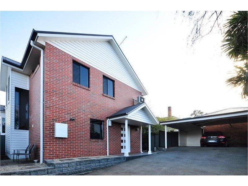 2/70 Campbell Street, Newstead TAS 7250