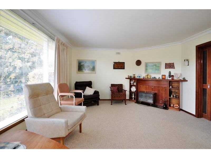 10 Warragul Street, Norwood TAS 7250