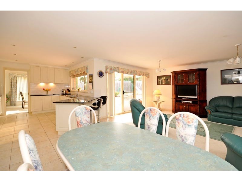 33 Holyman Drive, Prospect Vale TAS 7250
