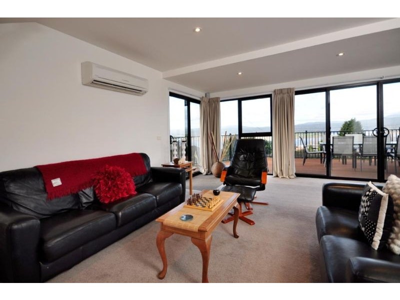 13 Upper McEwans Road, Legana TAS 7277