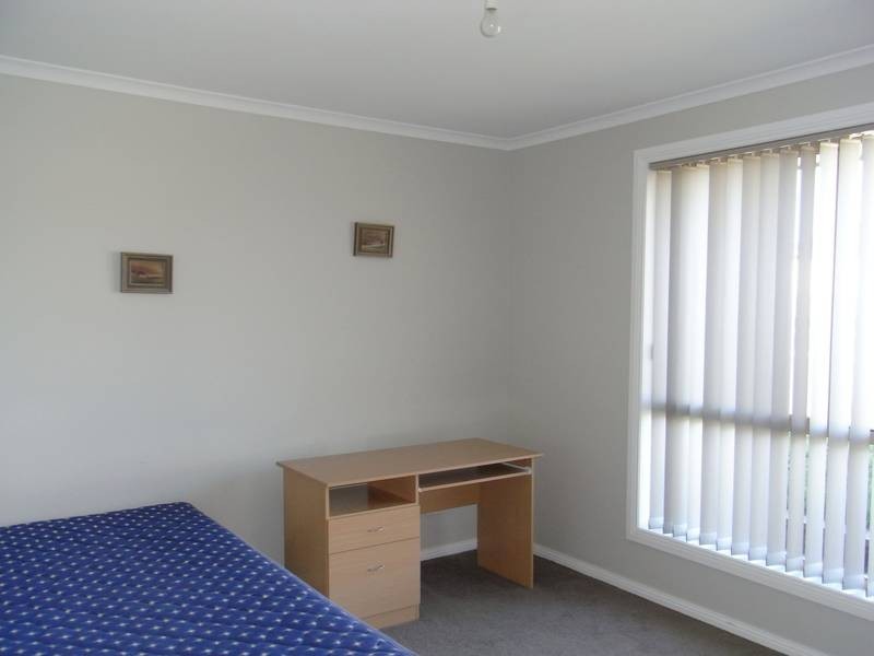 14 Bartlett Grove, Newnham TAS 7248