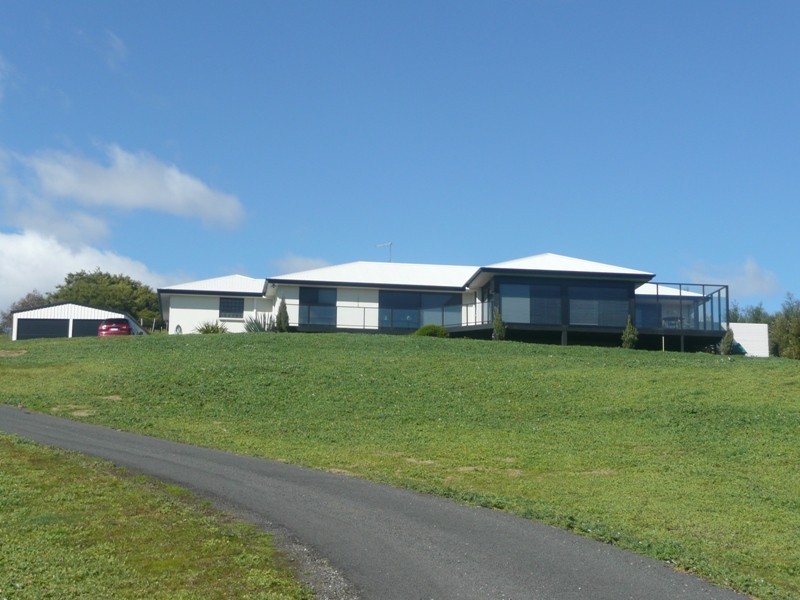 11 Weetman Street, Legana TAS 7277