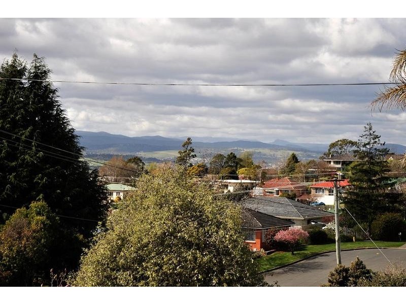 26 Pitten Crief, Riverside TAS 7250