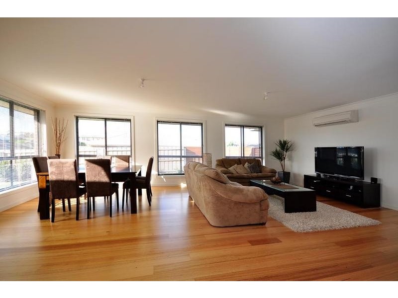 30 Comice Place, Newnham TAS 7248