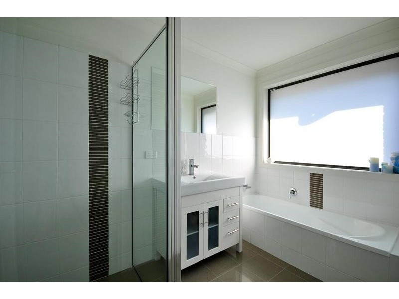 30 Comice Place, Newnham TAS 7248
