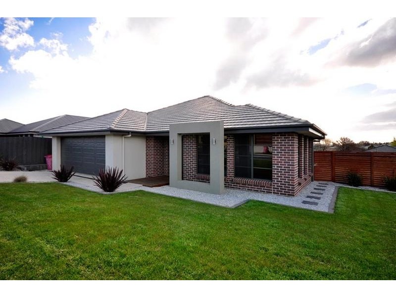 30 Comice Place, Newnham TAS 7248