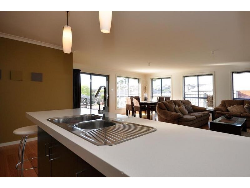 30 Comice Place, Newnham TAS 7248