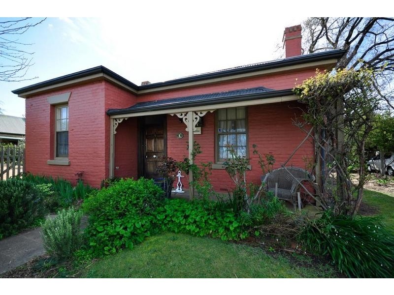 1 Leopold Street, Evandale TAS 7212