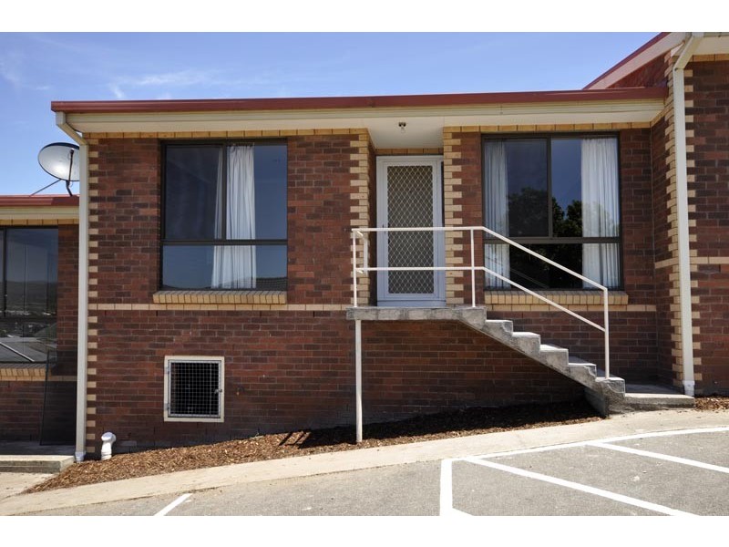 3/17-19 Button Street, Mowbray TAS 7248