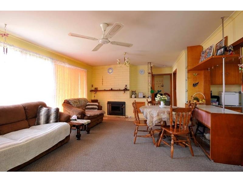 77 Robert Street, Beauty Point TAS 7270