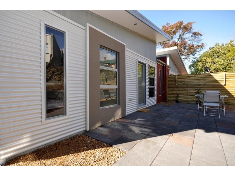2/77 Bain Terrace, Trevallyn TAS 7250