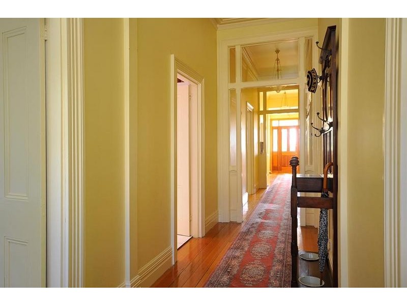 8 Richards Avenue, Newstead TAS 7250
