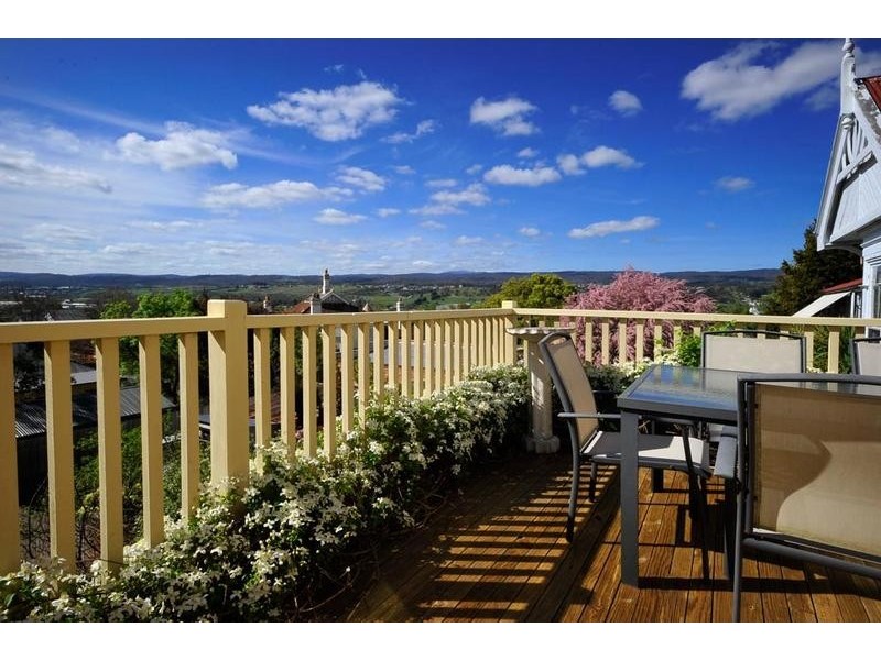 8 Richards Avenue, Newstead TAS 7250
