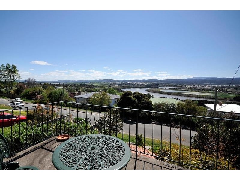 71 Forest Road, Trevallyn TAS 7250