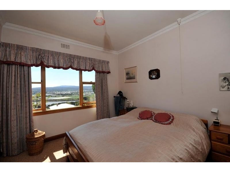 71 Forest Road, Trevallyn TAS 7250
