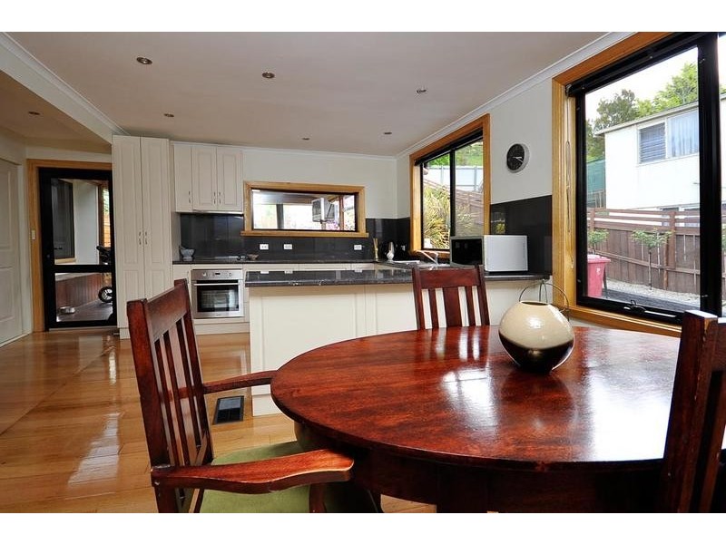 18 Ernest Street, Kings Meadows TAS 7249